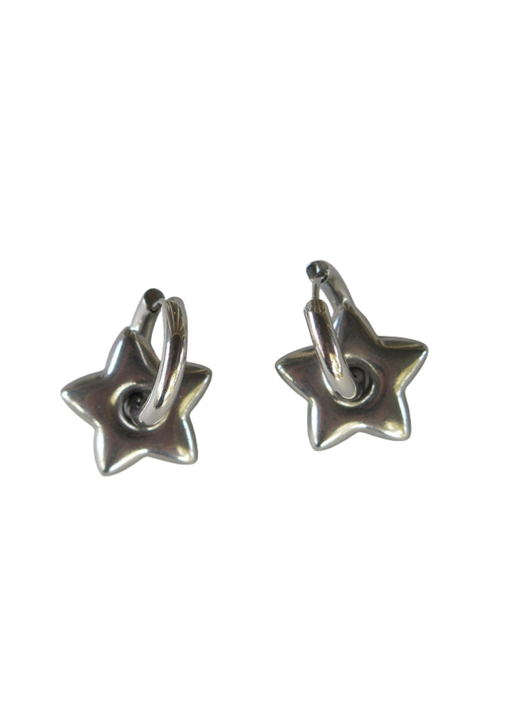 STAR HUGGIE EARRINGS- SILVER