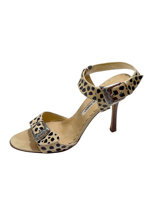 MANOLO BLAHNIK HEELS - SIZE 38