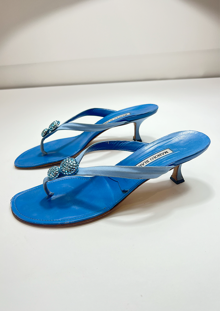 MANOLO BLAHNIK FLIP FLOPS -SIZE 41