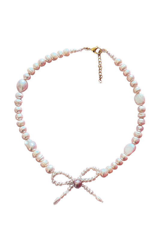 BOWTIE PEARL NECKLACE